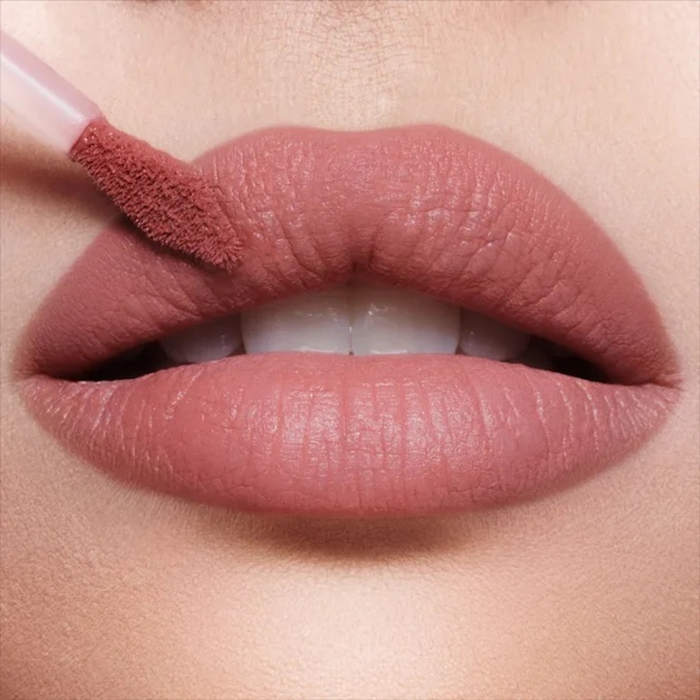 ‘Pillow Talk Blur’ Airbrush Flawless Lip Blur - Picture 5 of 11